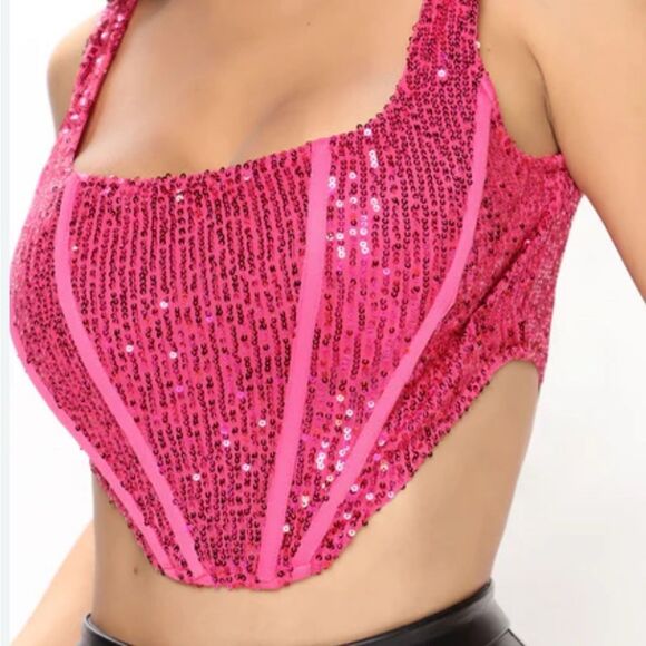 Hello Molly NWT Sz 2 Hot Pink Sequin Sexy Party Vibe Crop Top - Picture 1 of 11